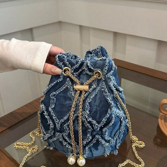 Blue Fashionable Women's Diamond-Shaped Shoulder Bucket Bag - Picture 3 of 7